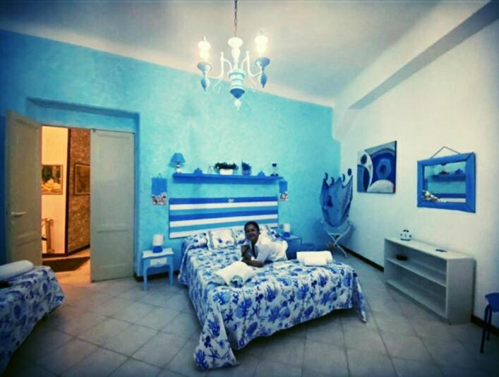 La Maison Des Caprices_ La Spezia _Stazione_5Terre Ngoại thất bức ảnh